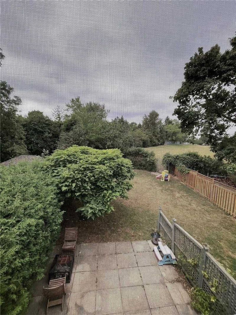 21 Hollyberry Tr, Toronto, M2H2S1 | Image 2