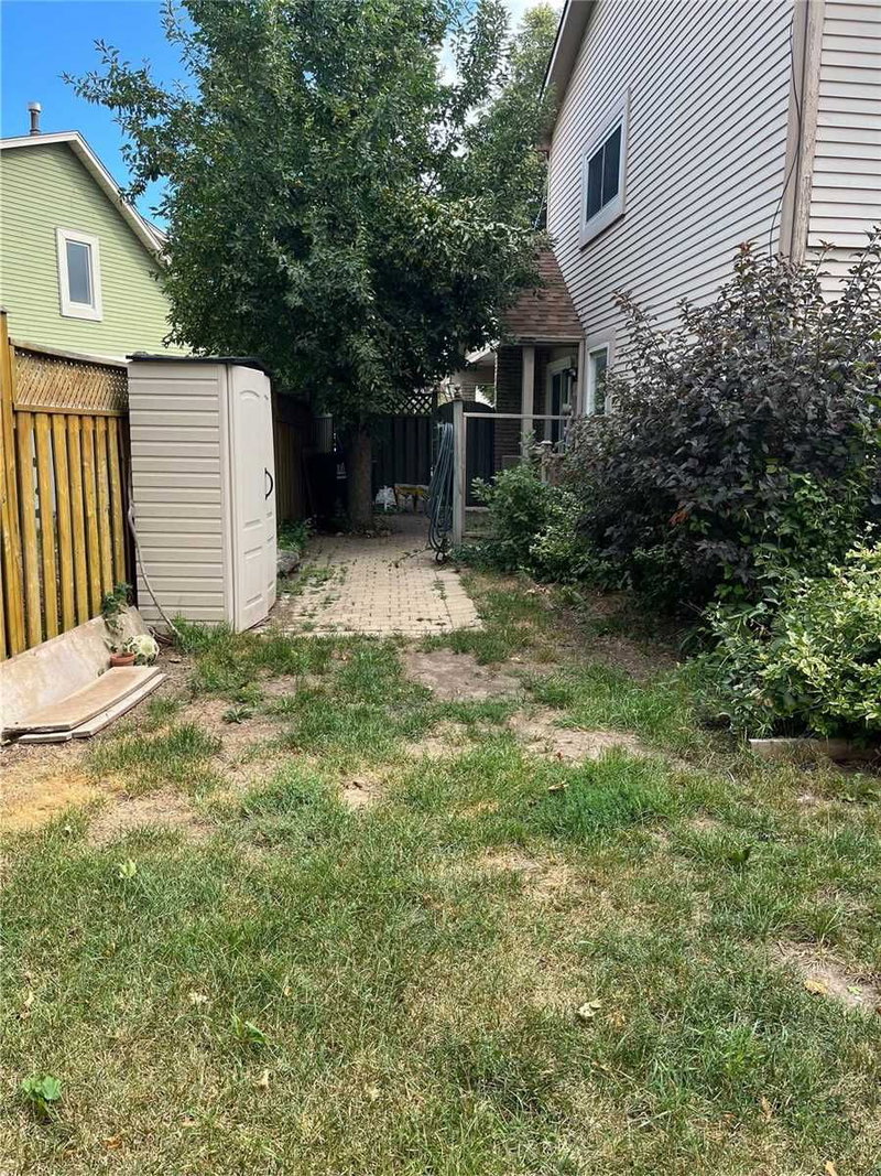 21 Hollyberry Tr, Toronto, M2H2S1 | Image 3