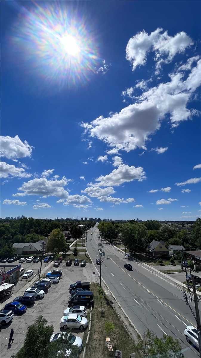 314 - 555 Wilson Heights Blvd, Toronto, M3H6B5 | Image 3
