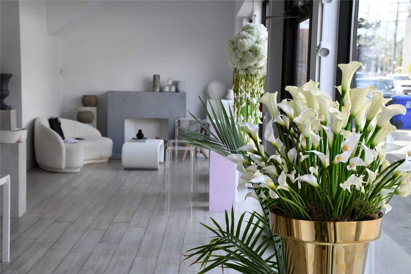 3 - 142 Avenue Rd, Toronto, M5R2H6 | Image 2