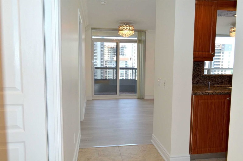 1611 - 5 Northtown Way, Toronto, M2N7A1 | Image 2