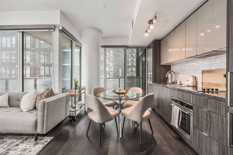 1002 - 125 Blue Jays Way, Toronto, M5V0N5 | Image 3