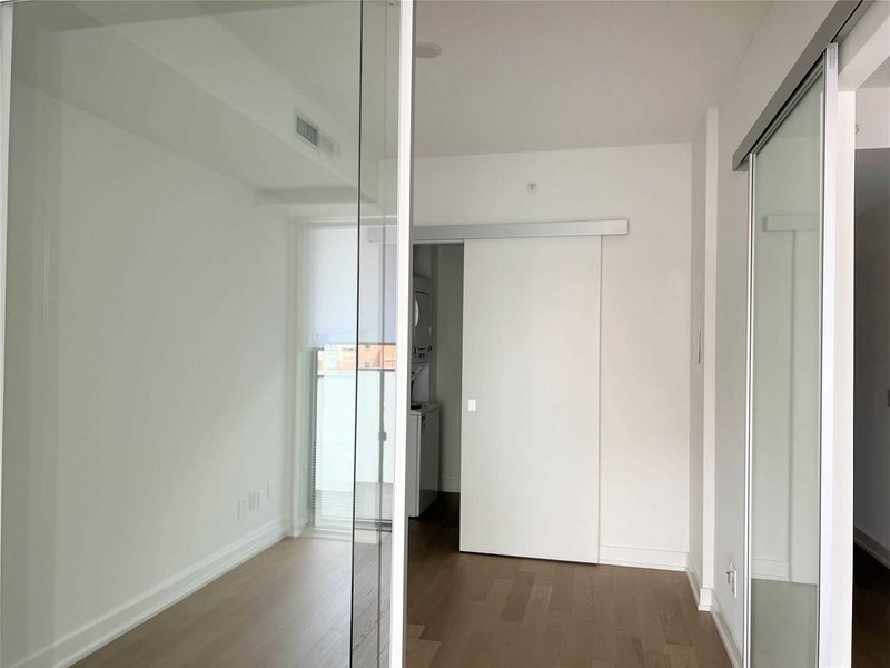 Room1