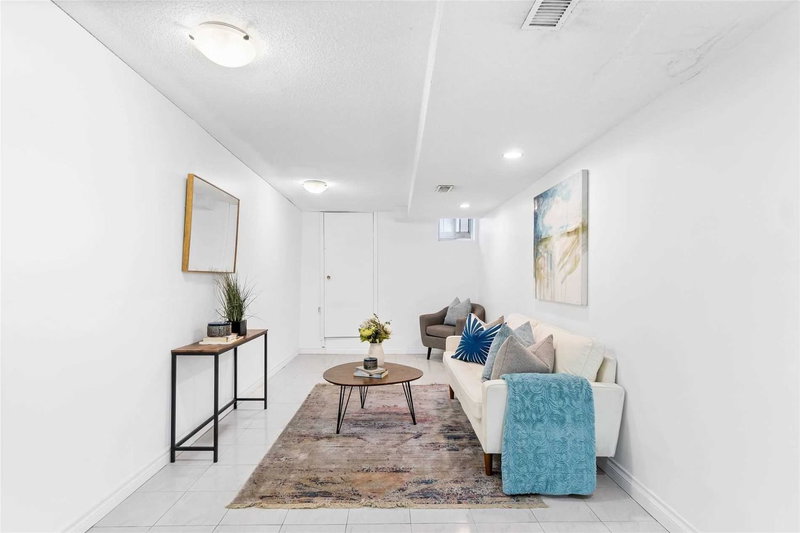 Bsmt - 72 Montrose Ave, Toronto, M6J2T7 | Image 3