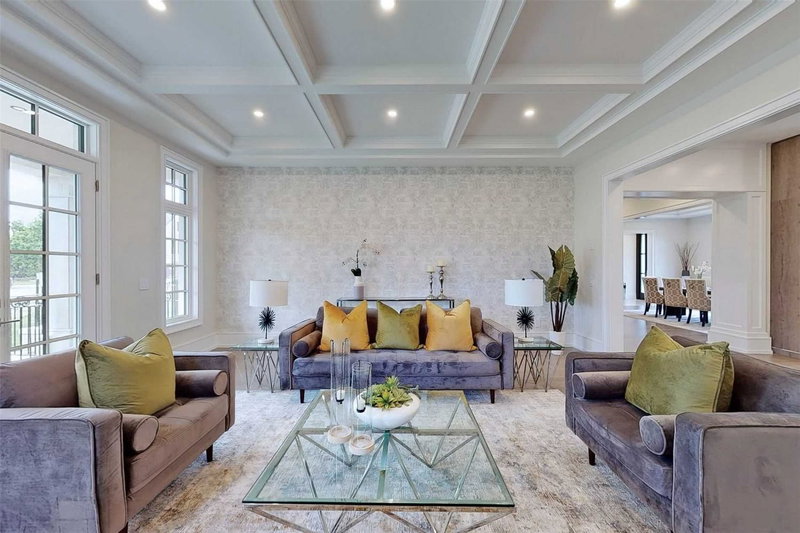 29 Ballyconnor Crt, Toronto, M2M4C6 | Image 3