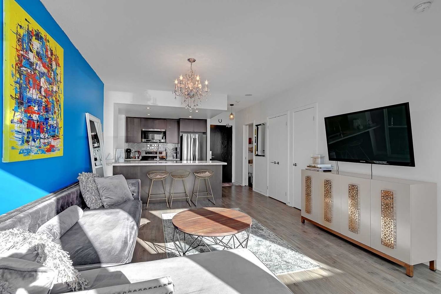 Listing Image 15