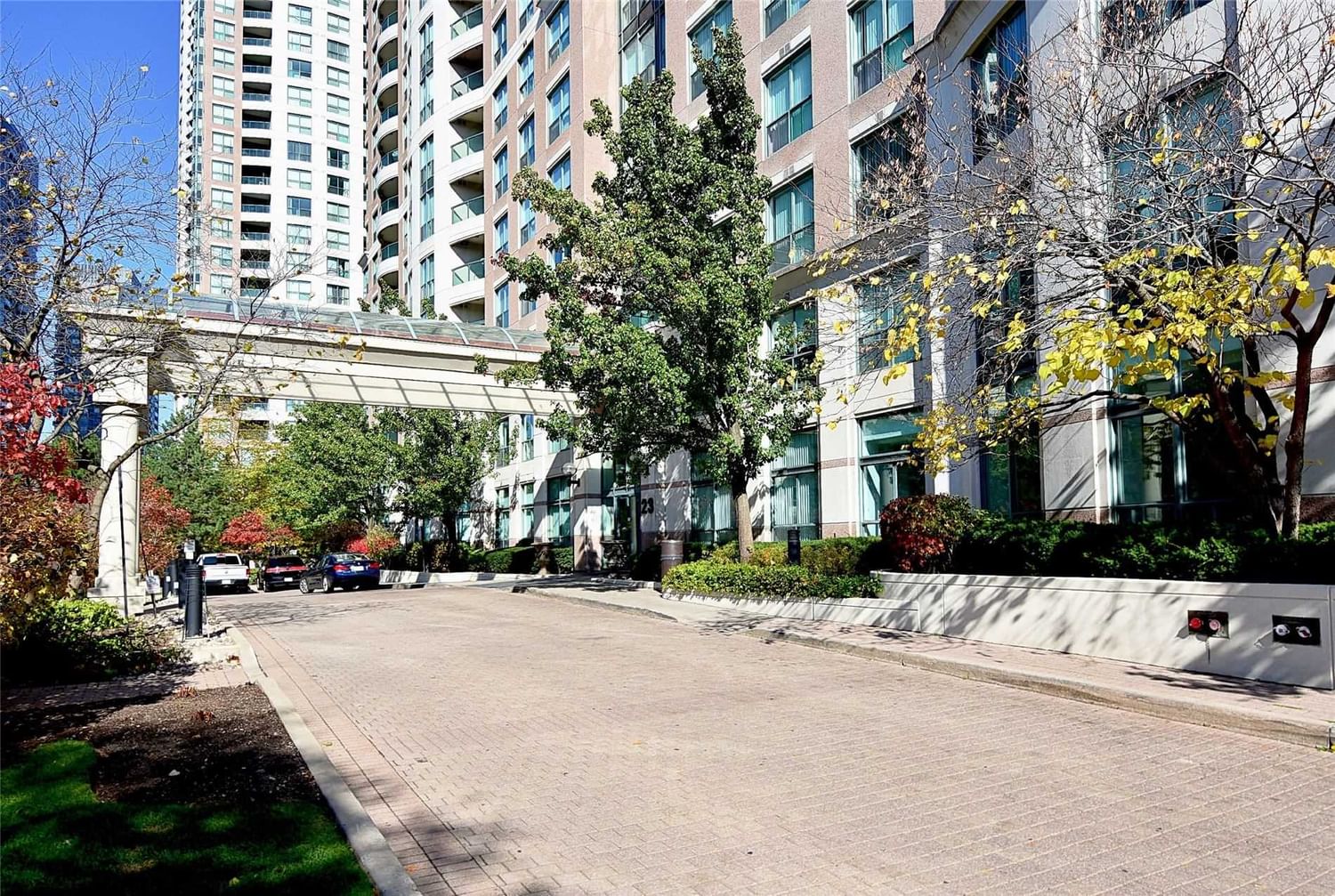 Condo leased at 2015-23 Lorraine Drive, Toronto, Willowdale West, M2N6Z6 - MLS: C5767585