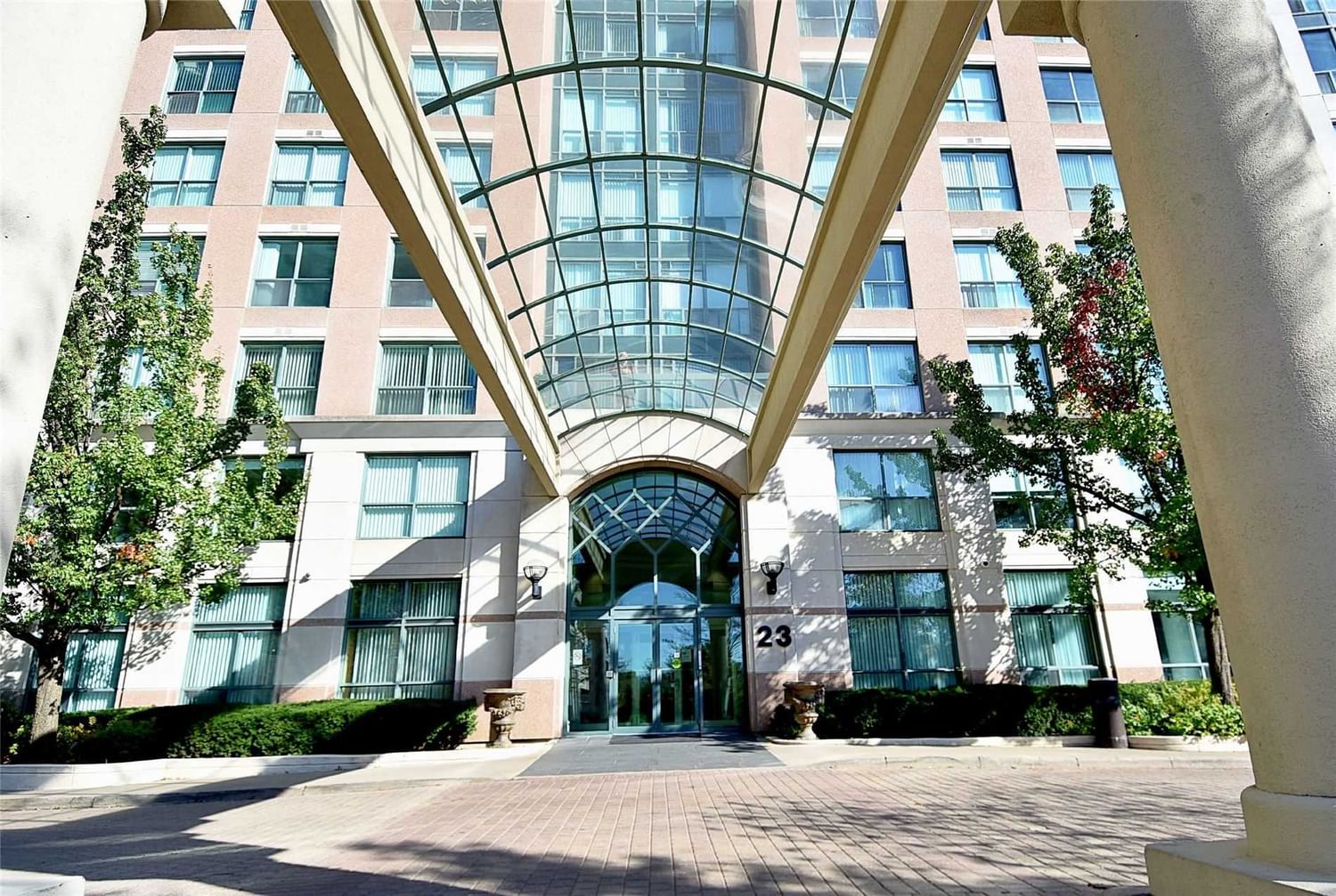 Condo leased at 2015-23 Lorraine Drive, Toronto, Willowdale West, M2N6Z6 - MLS: C5767585