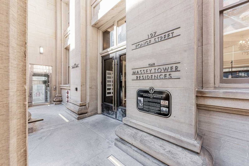5313 - 197 Yonge St, Toronto, M5B1M4 | Image 2