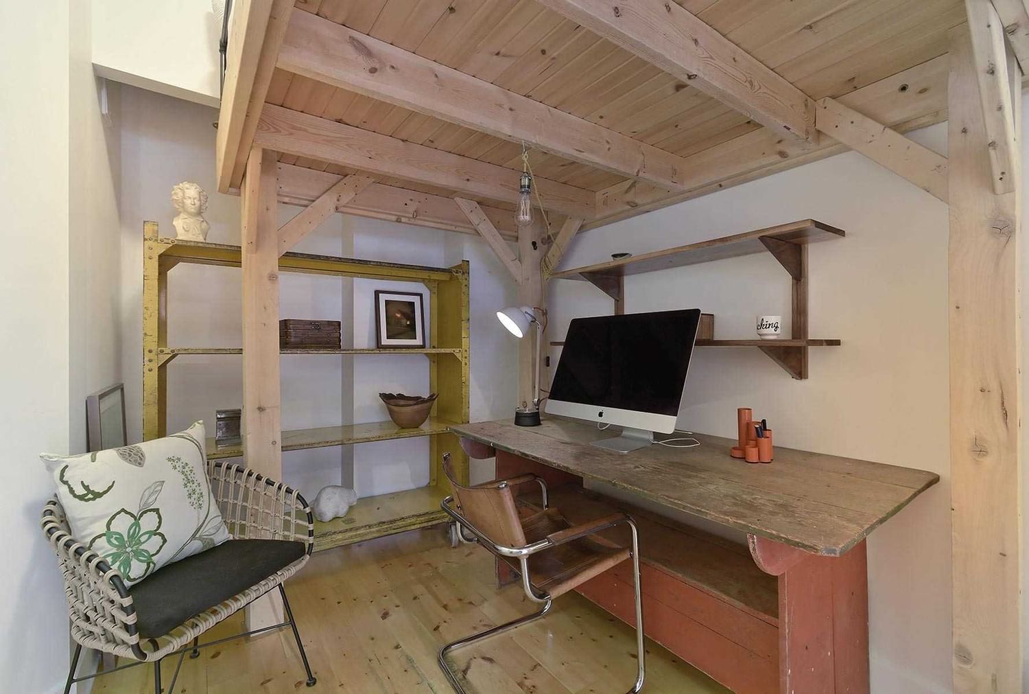 Listing Image 15