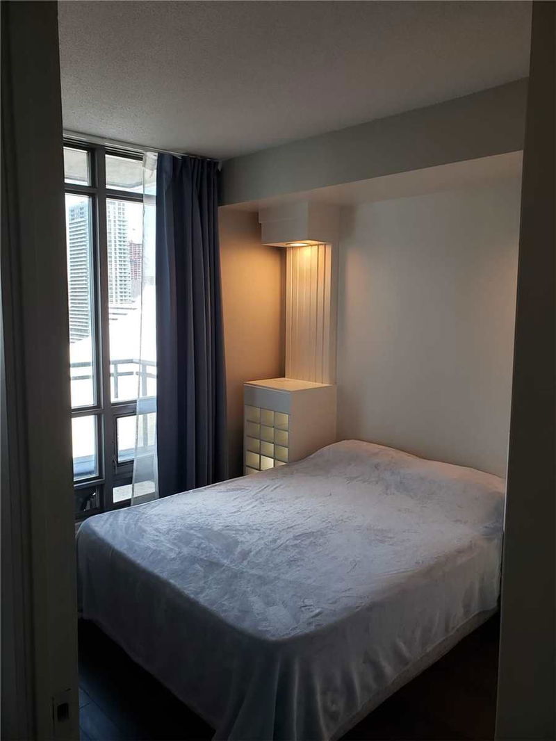 Room2
