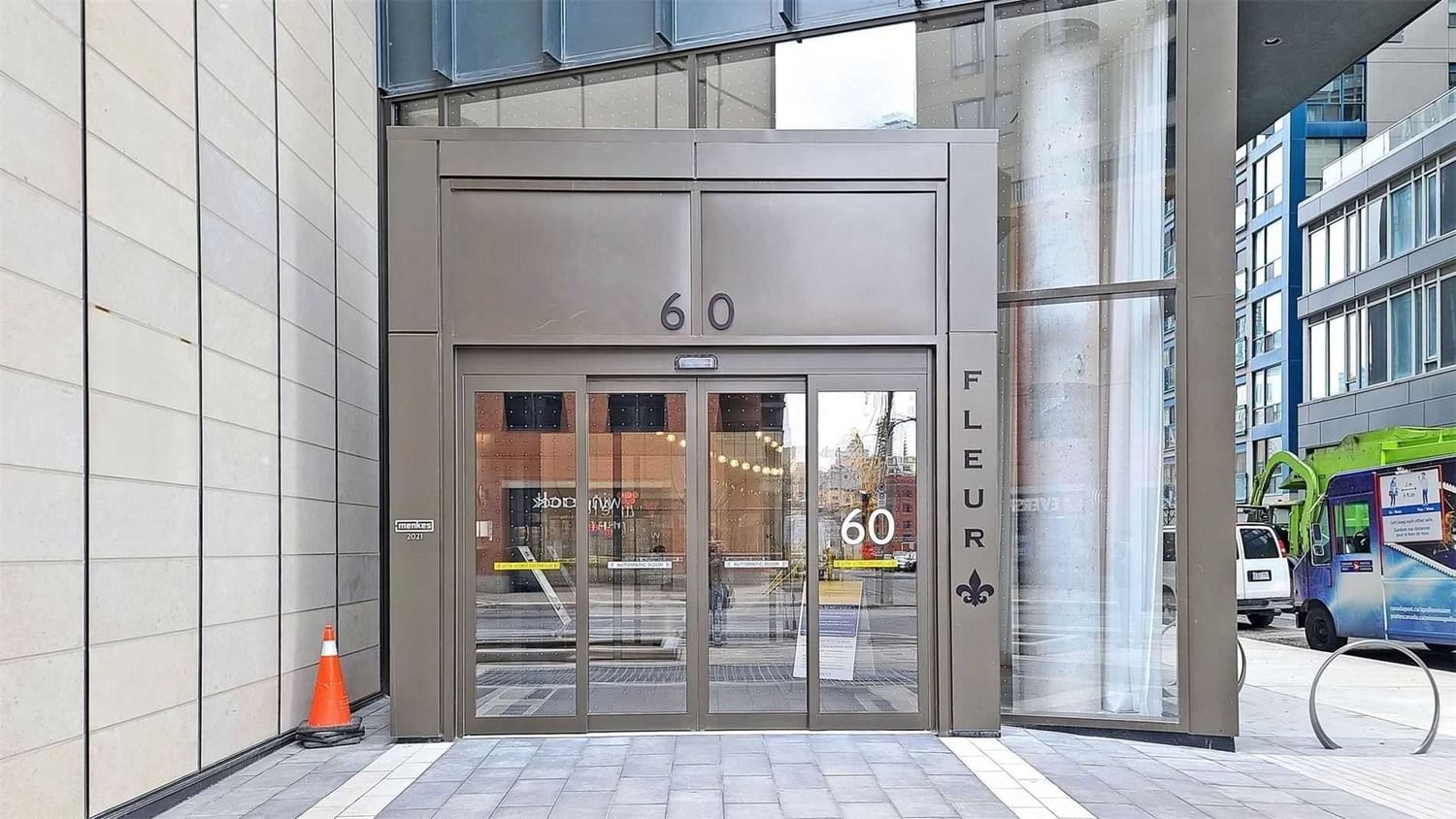 Listing Image 17