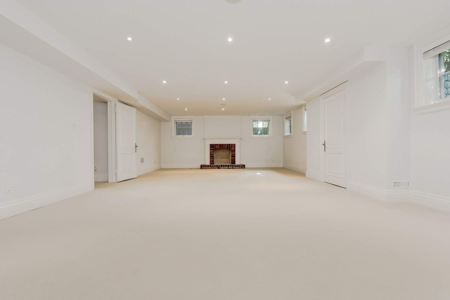 Listing Image 37