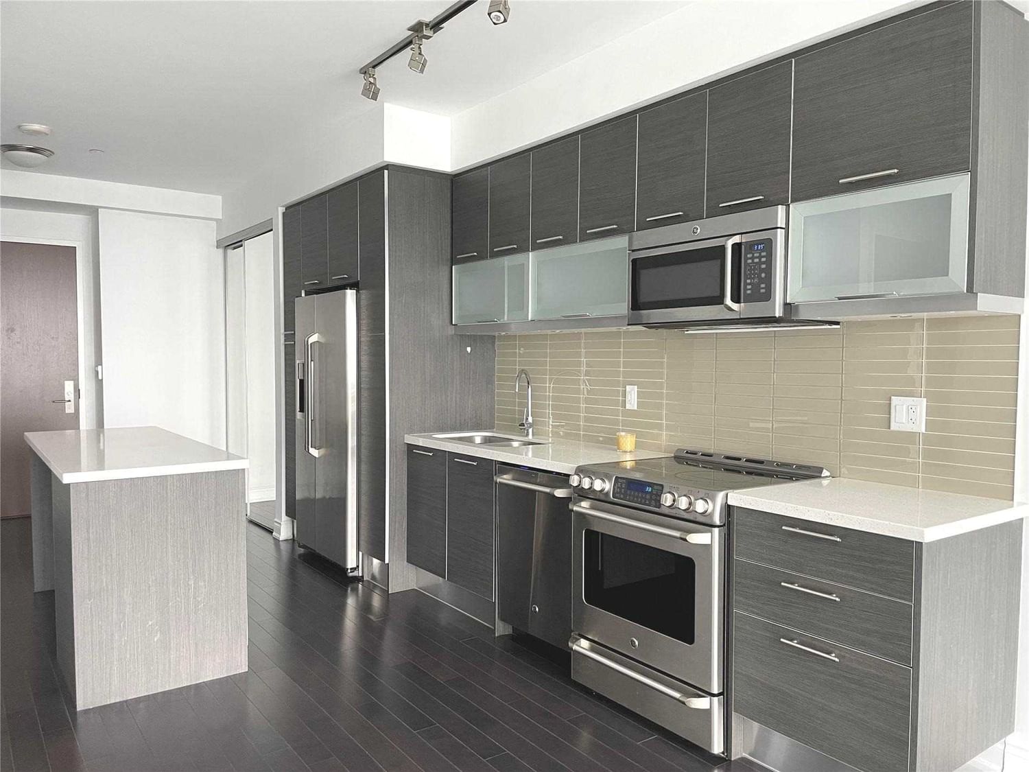 Condo leased at 5904-388 Yonge Street, Toronto, Bay Street Corridor, M5B0A4 - MLS: C5791289