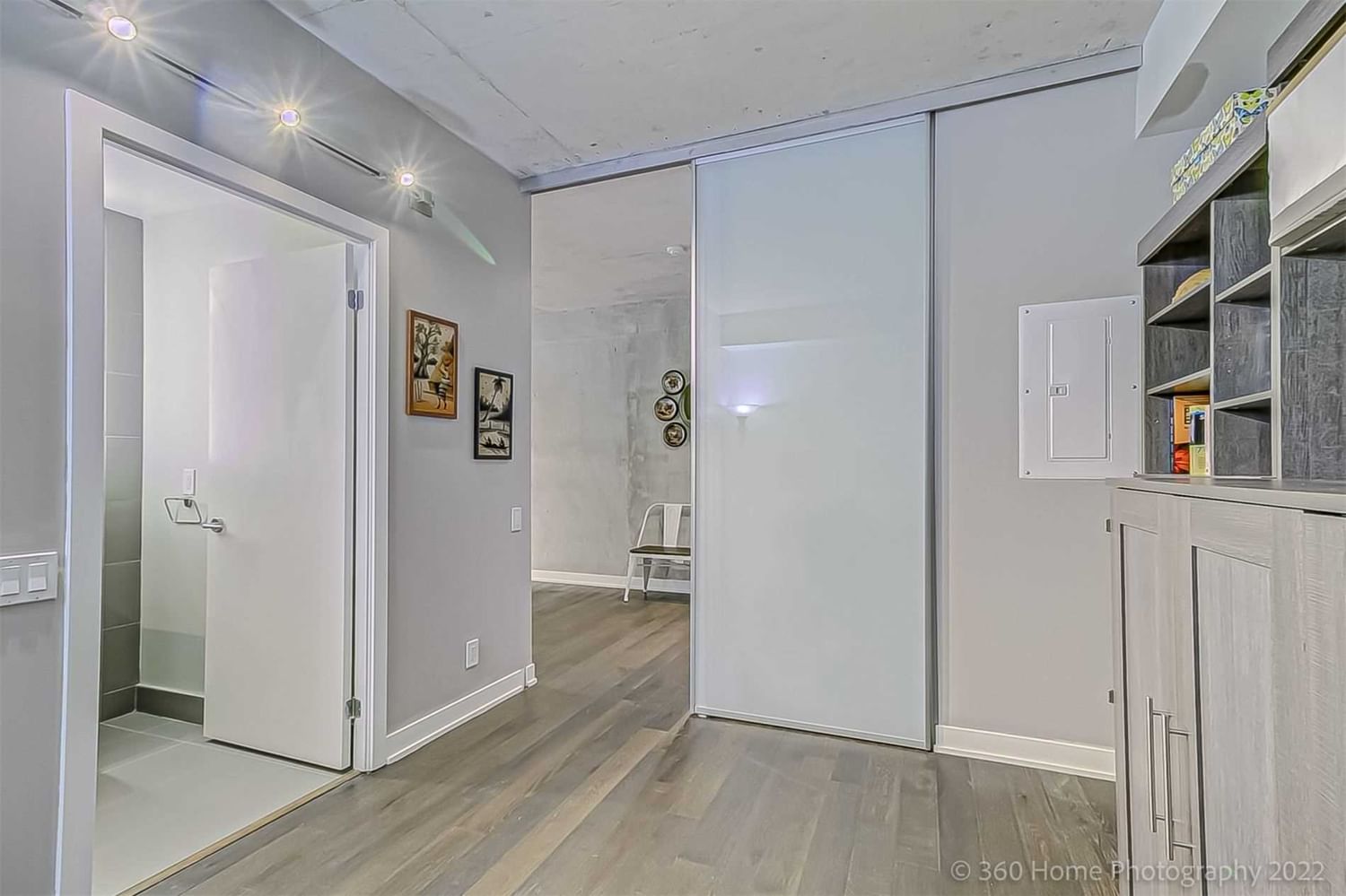 Listing Image 23