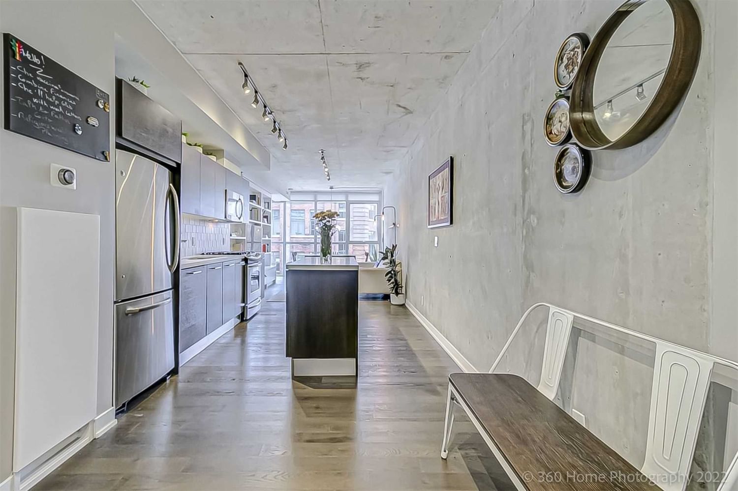 Listing Image 6