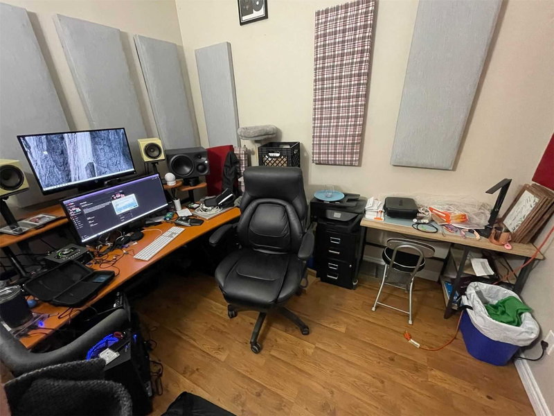 963 Eglinton Ave W, Toronto, M6C2C4 | Image 3