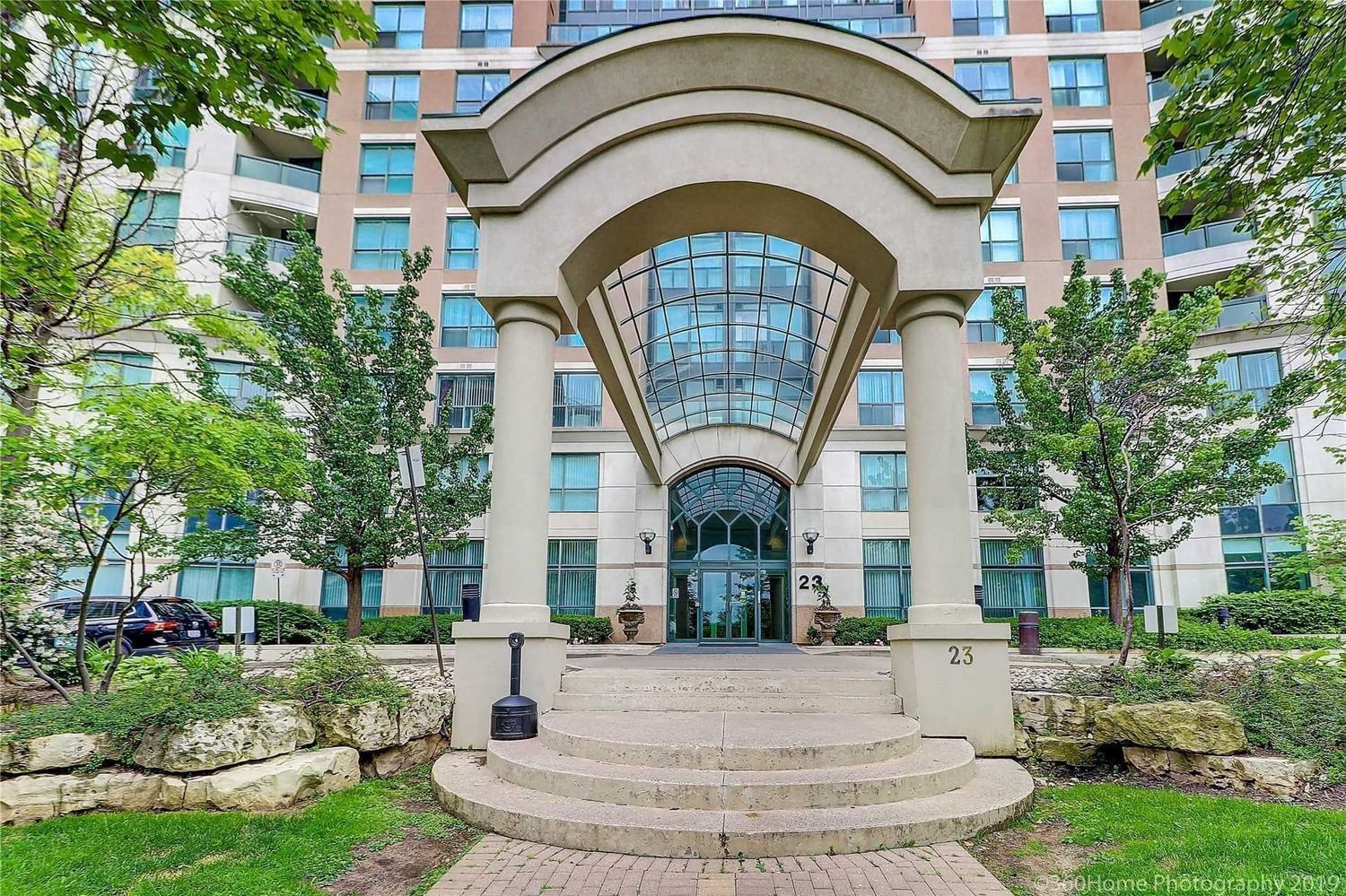 Condo leased at 1511-23 Lorraine Drive, Toronto, Willowdale West, M2N 6Z6 - MLS: C5813549