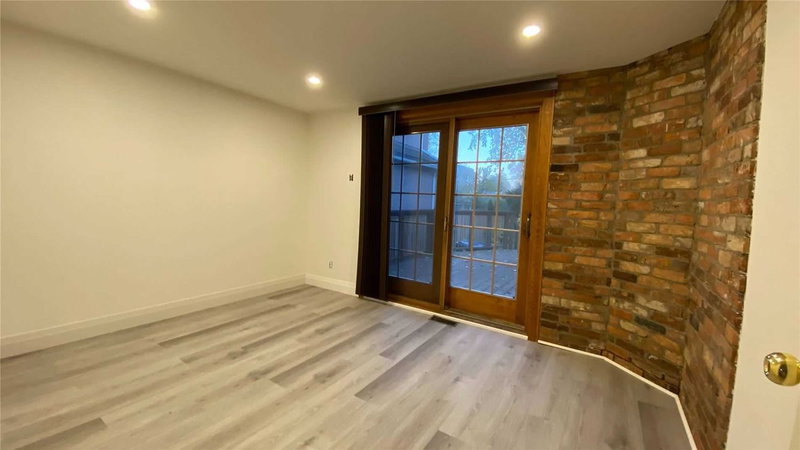 Main - 192 Parkview Ave, Toronto, M2N 3Y8 | Image 2