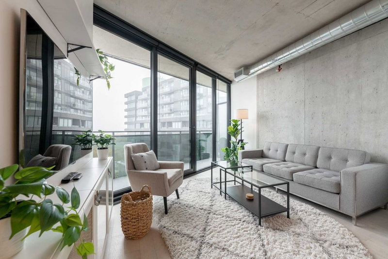 712 - 21 Lawren Harris Sq, Toronto, M5A0T4 | Image 2