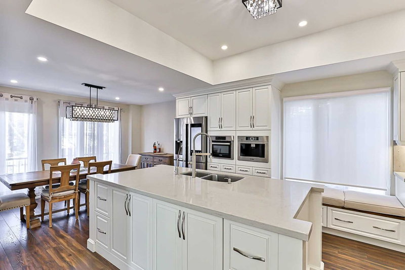 27 Denlow Blvd, Toronto, M3B1P5 | Image 2