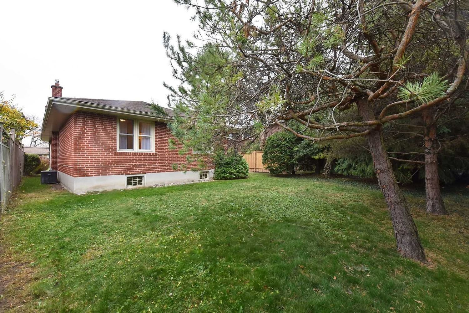 Listing Image 32