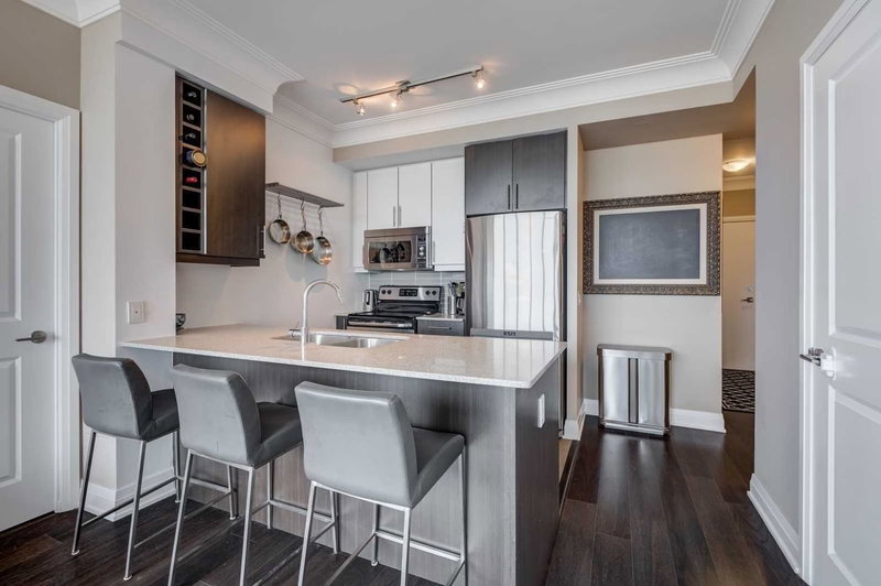 1102 - 530 St Clair Ave W, Toronto, M6C0A2 | Image 3