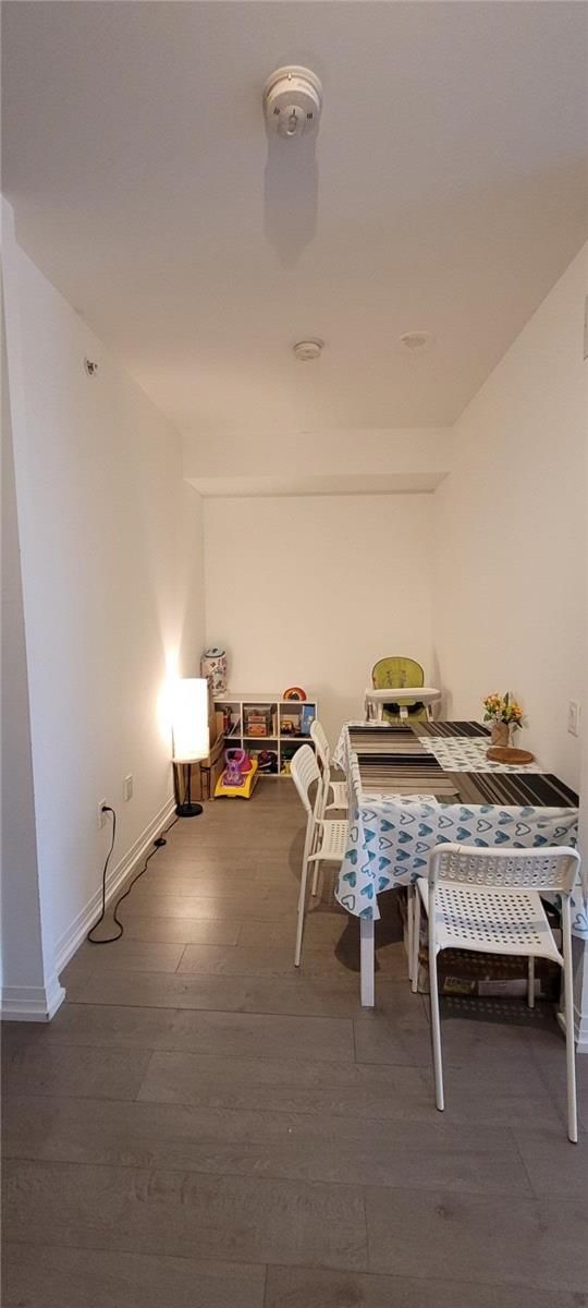Room2