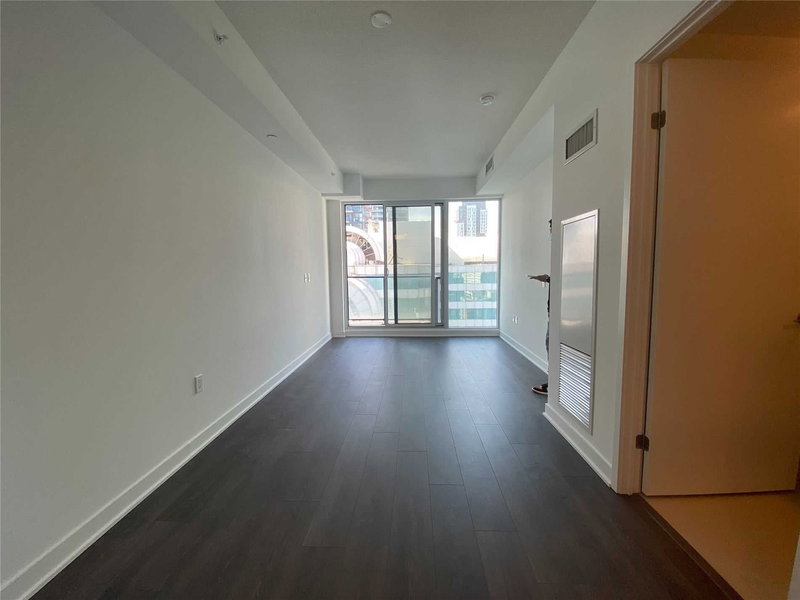 2507 - 125 Blue Jays Way, Toronto, M5V 0L7 | Image 2