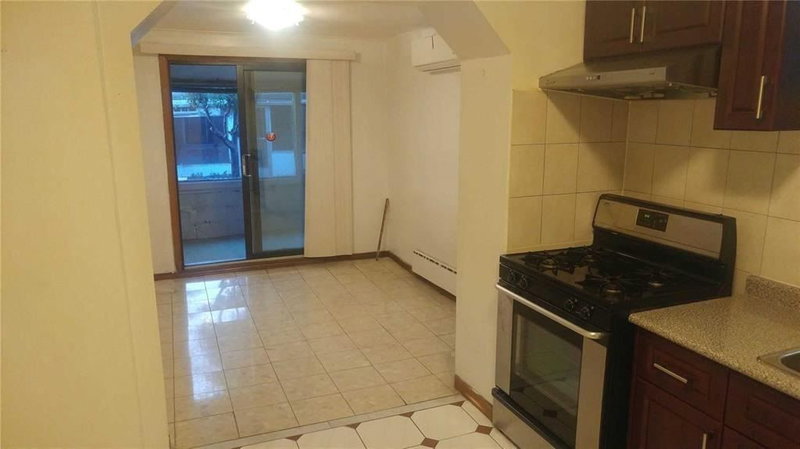 36 Mitchell Ave, Toronto, M6J1B9 | Image 3