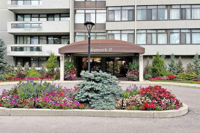 1605 - 1555 Finch Avenue