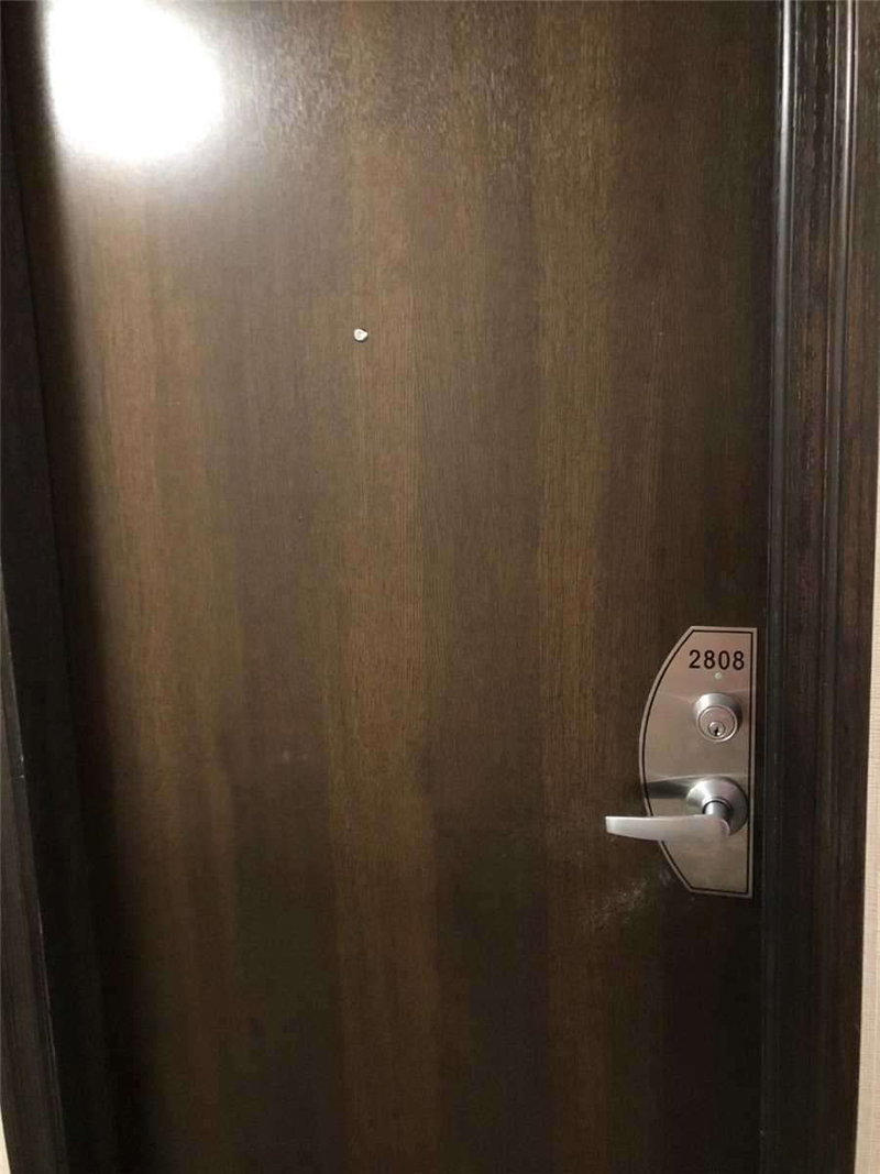 2808 - 19 Grand Trunk Cres E, Toronto, M5J 3A3 | Image 3