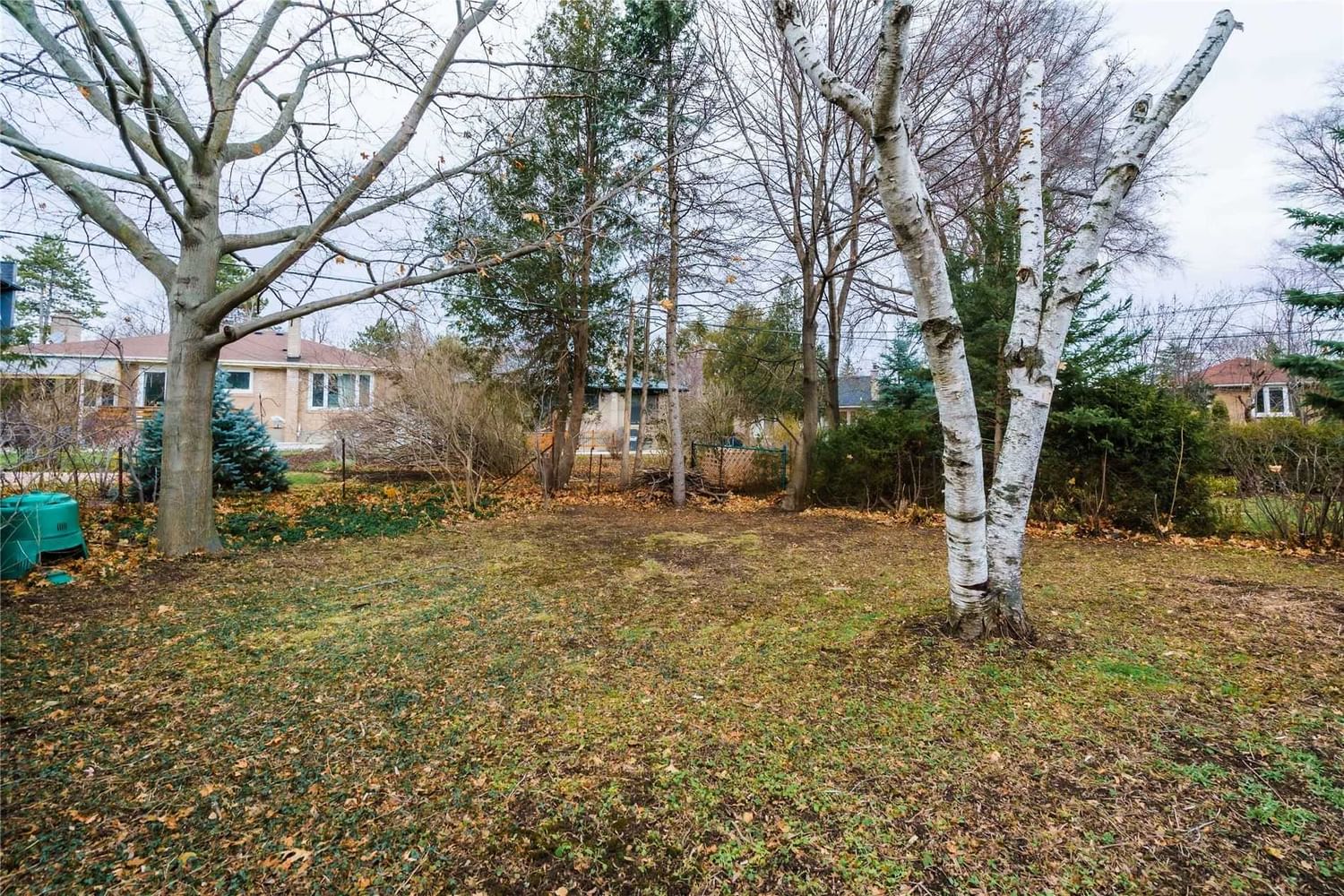 Listing Image 7
