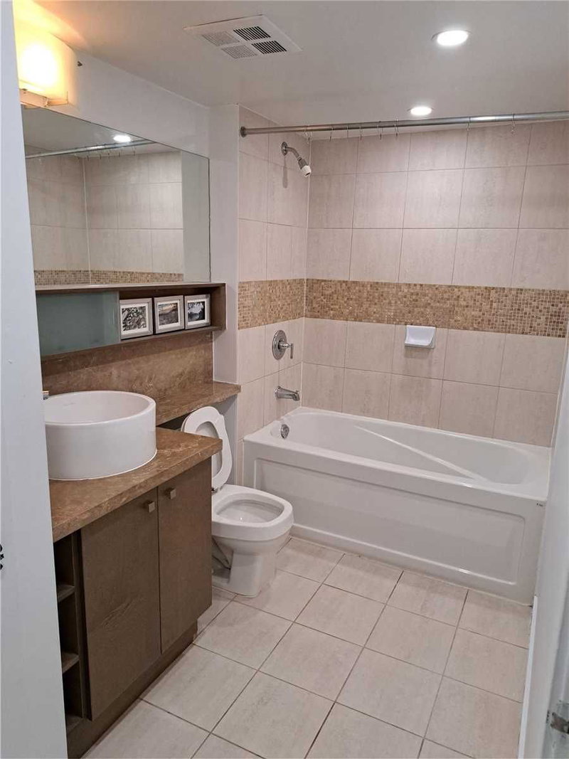 4307 - 11 Brunel Crt, Toronto, M5V3Y3 | Image 3