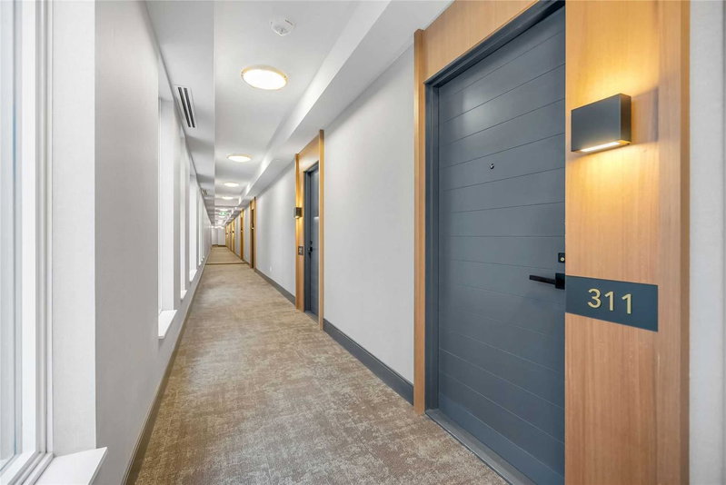 Room2