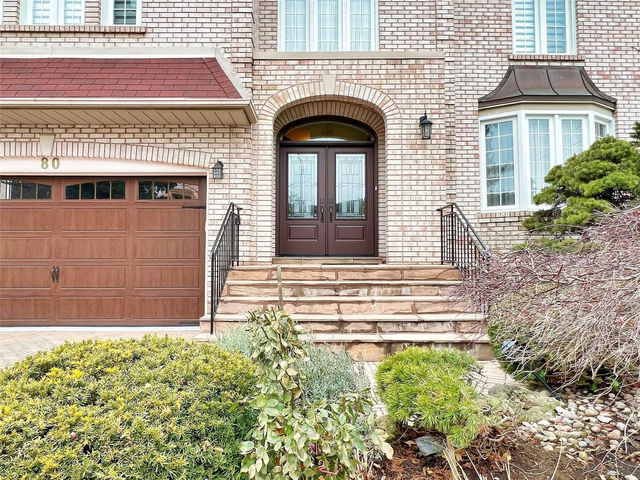 80 Risebrough Avenue