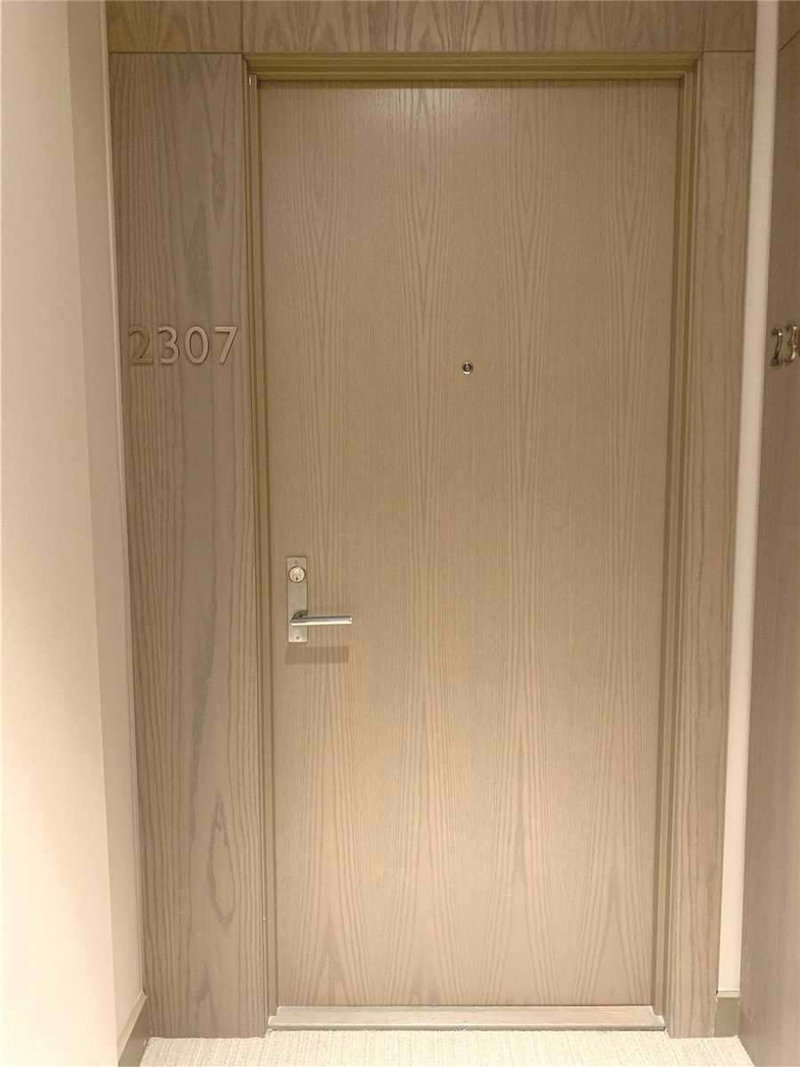 2307 - 125 Blue Jays Way, Toronto, M5V0C4 | Image 2