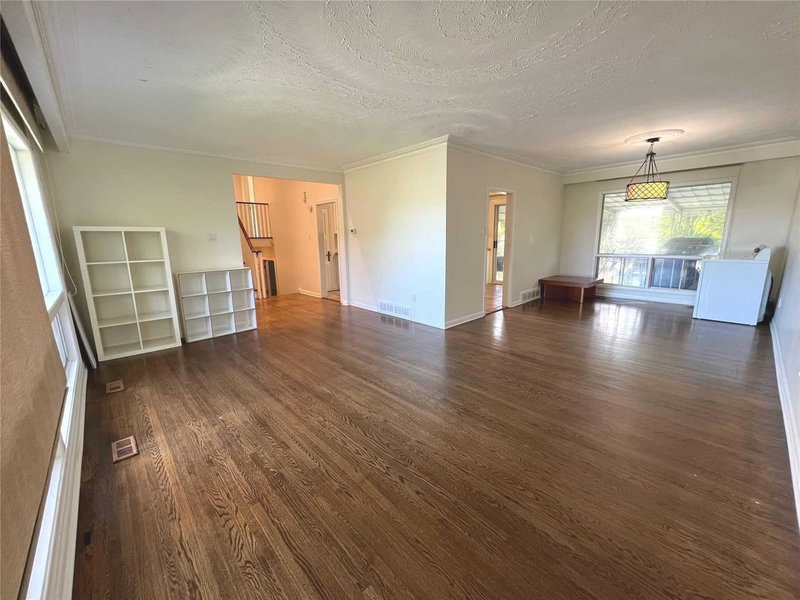 159 Cocksfield Ave, Toronto, M3H 3T4 | Image 3