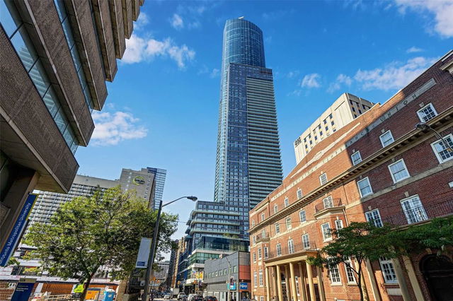 7105 - 388 Yonge Street