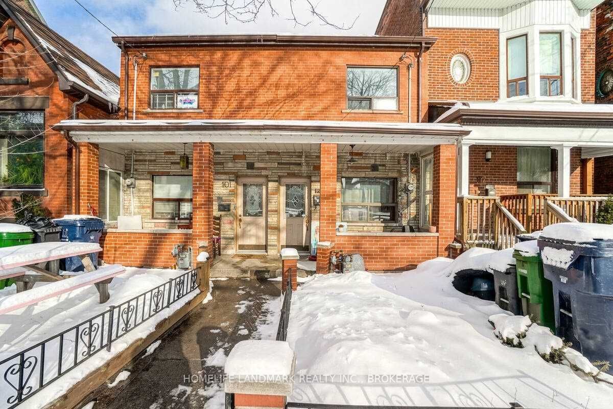 Semi-Detached House sold at 99 Lippincott Street, Toronto, University, M5S 2P2 - MLS: C5861390