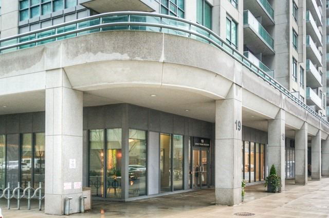 3309 - 19 Grand Trunk Crescent