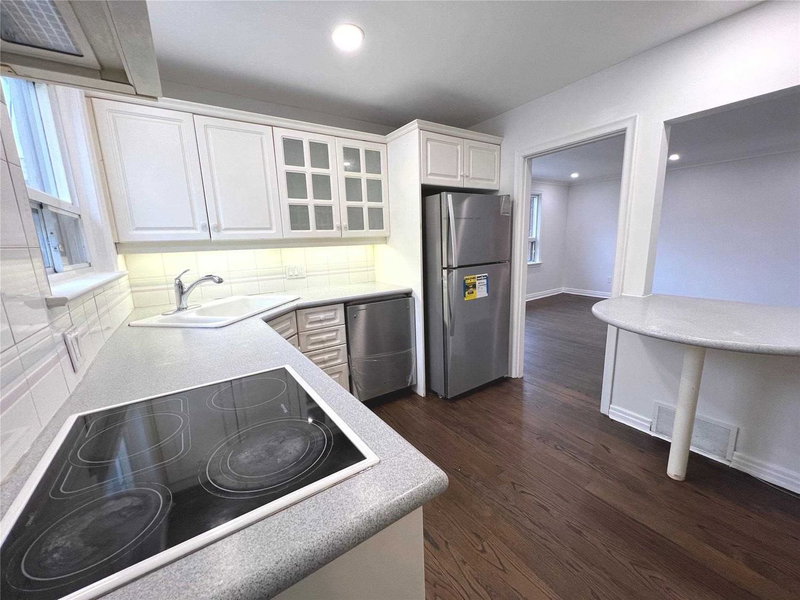 36 Cobden St, Toronto, M2R1S2 | Image 3