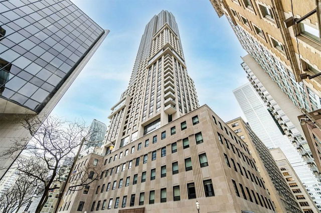 409 - 88 Scott Street