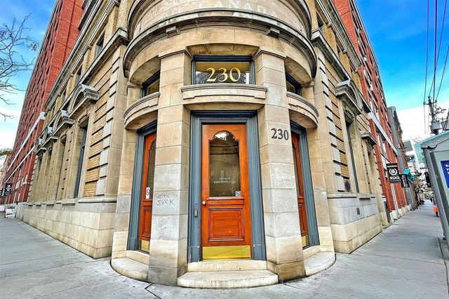 415 - 230 King Street