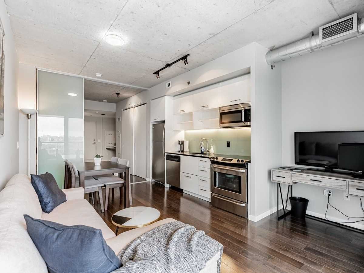 Listing Image 9