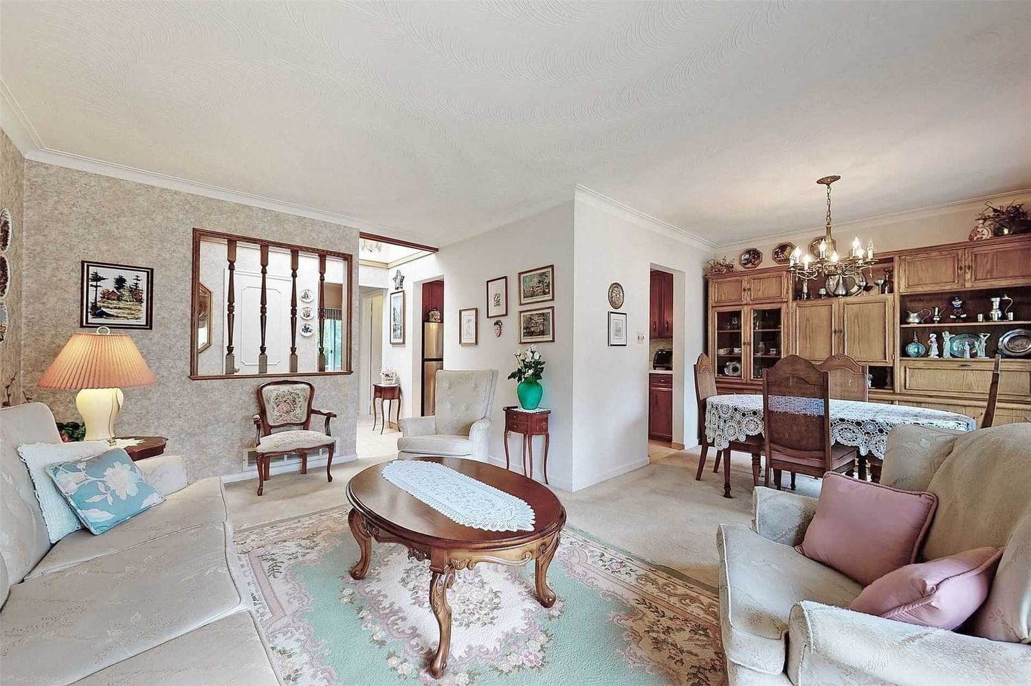 Listing Image 3