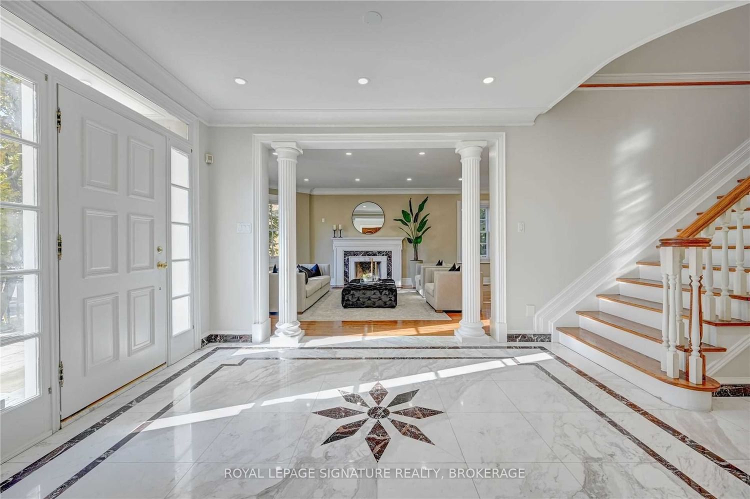 Listing Image 3