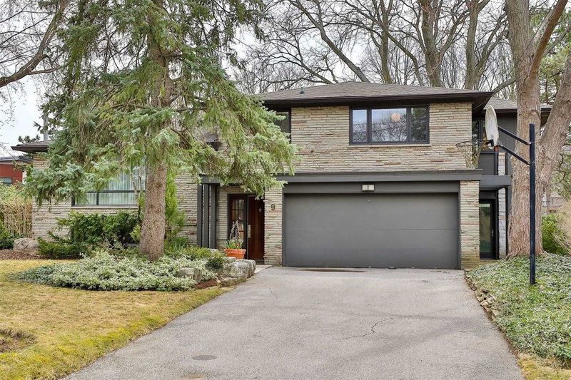 9 Alderdale Crt, Toronto, M3B 2H8 | Image 2