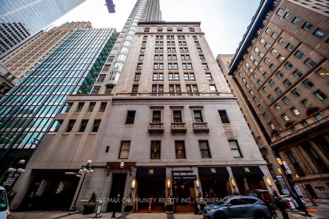 1601 - 1 King Street