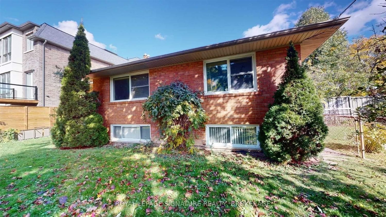 Listing Image 3